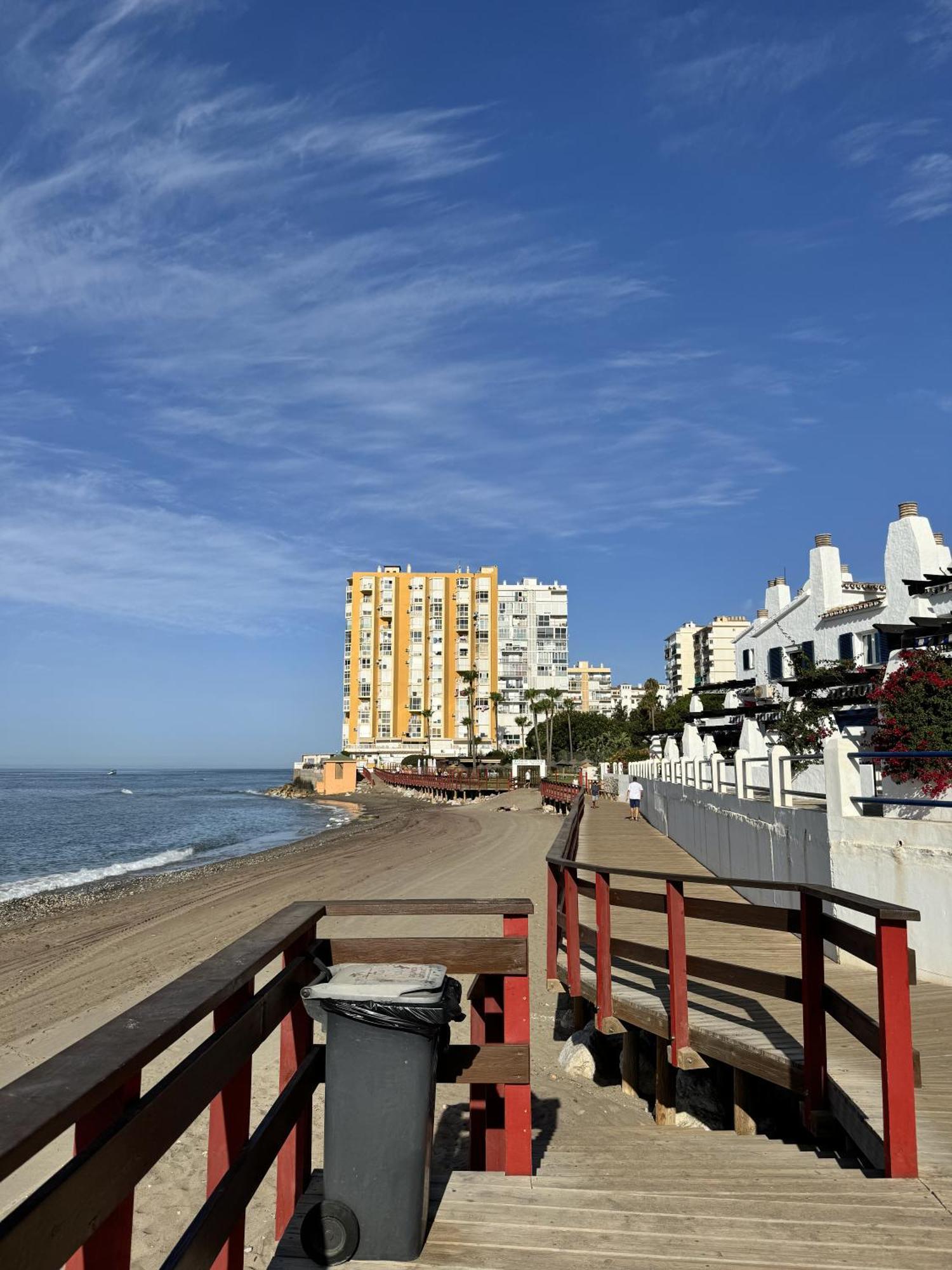 Beachfront Studio ,The View Calahonda, Panoramic Sea Views Sitio de Calahonda Екстер'єр фото