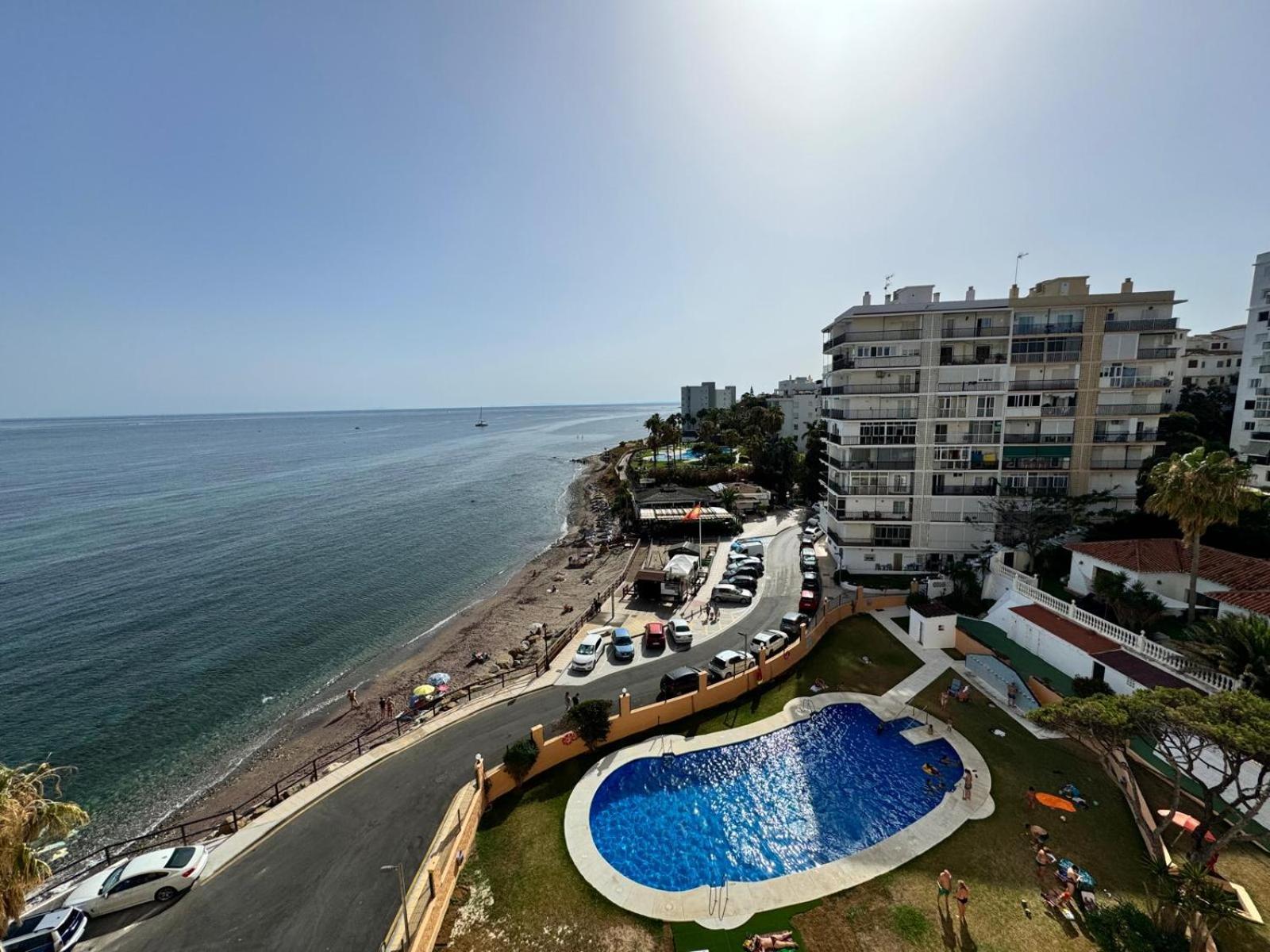 Beachfront Studio ,The View Calahonda, Panoramic Sea Views Sitio de Calahonda Екстер'єр фото