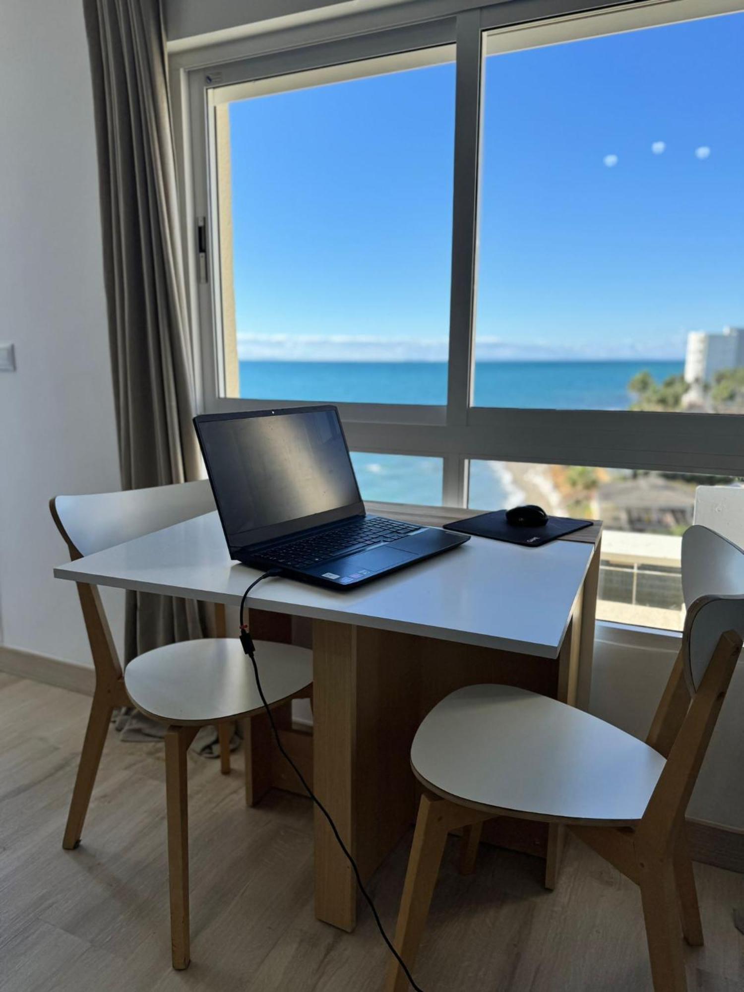Beachfront Studio ,The View Calahonda, Panoramic Sea Views Sitio de Calahonda Екстер'єр фото